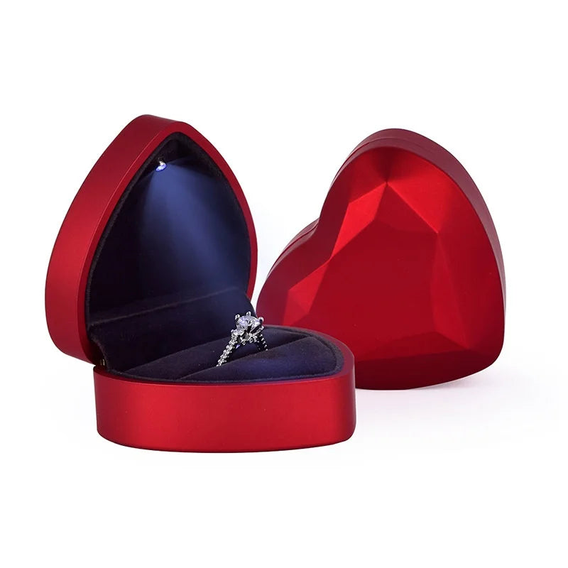 Creative Ring Box Heart Shape LED Light Jewelry Box Proposal Confession Ring Box LED Light Earring Pendant Storage Gift Boxes