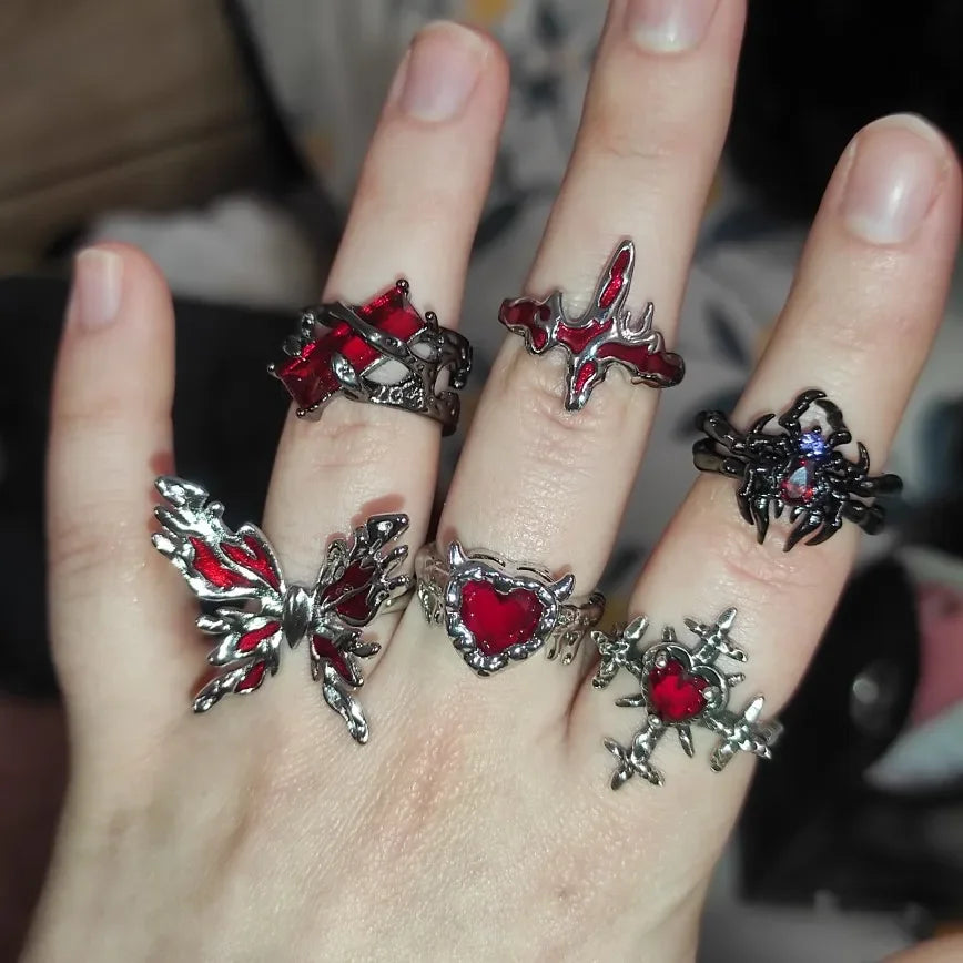 Goth Punk Retro Red Crystal Love Heart Cross Geometry Irregular Open Ring Set Y2K Halloween Accessories For Women Kpop Jewelry