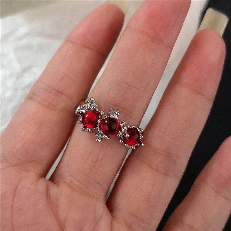 Goth Punk Retro Red Crystal Love Heart Cross Geometry Irregular Open Ring Set Y2K Halloween Accessories For Women Kpop Jewelry